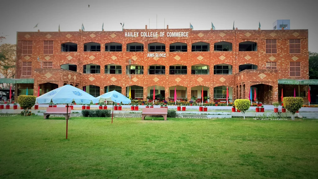 Hailey College Of Commerce Anis Block